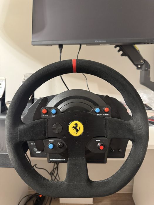 thrustmaster t300 игровой руль