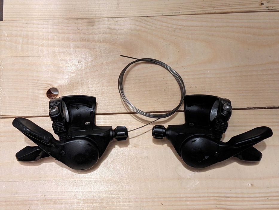 Set manete schimbator Shimano Deore 3x9 viteze SL-M590