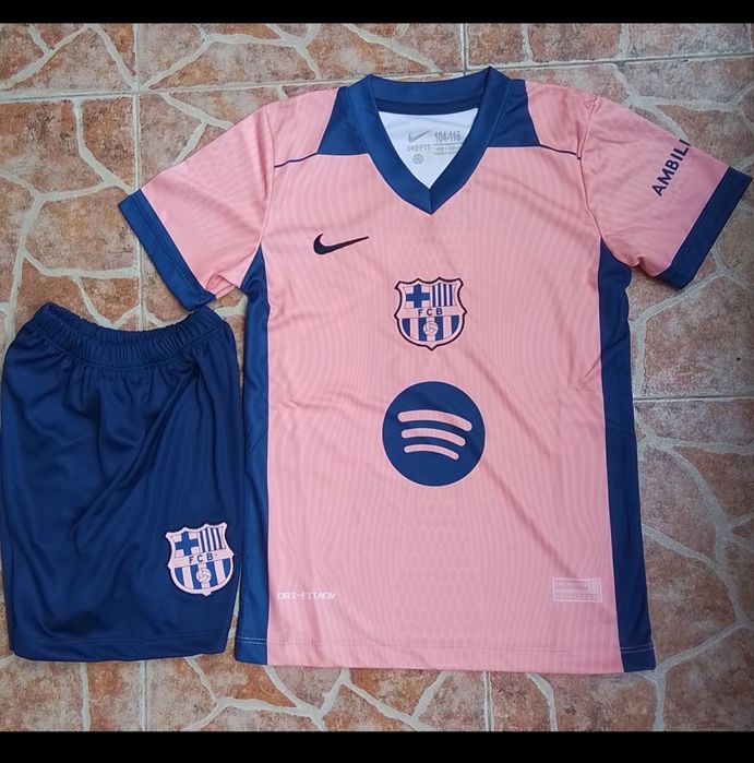 LAMINE YAMAL детско юношеска футболни екипи НОВО сезон 2025-26 година