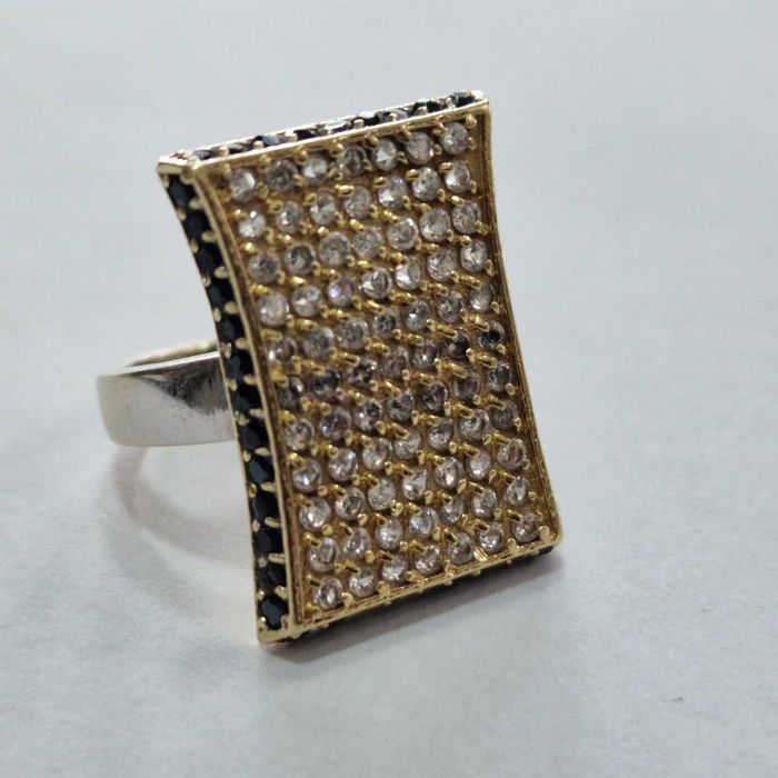 Дамски златен пръстен 14К / 5.79 гр.