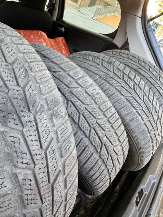 Продавам зимни гуми SEMPERIT 185/60/15
