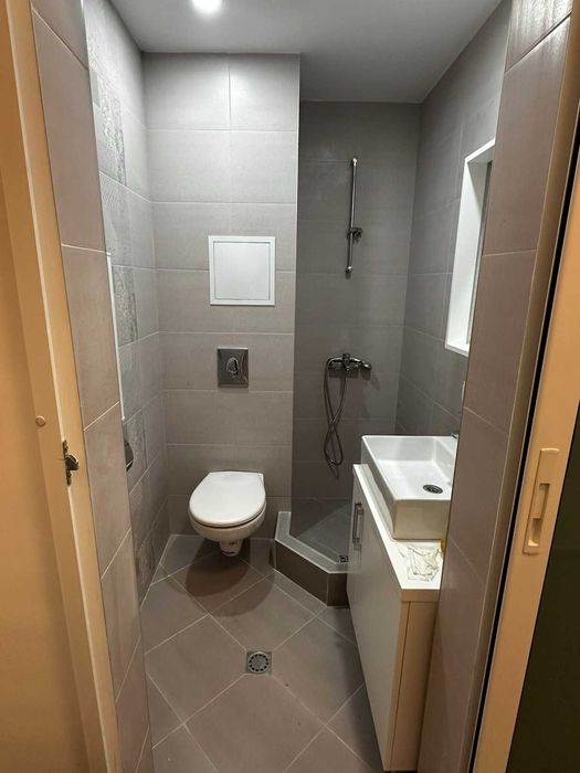 Дава се под наем Двустаен апартамент в София, Център - 52 кв.м за 800 € - Снимка #14