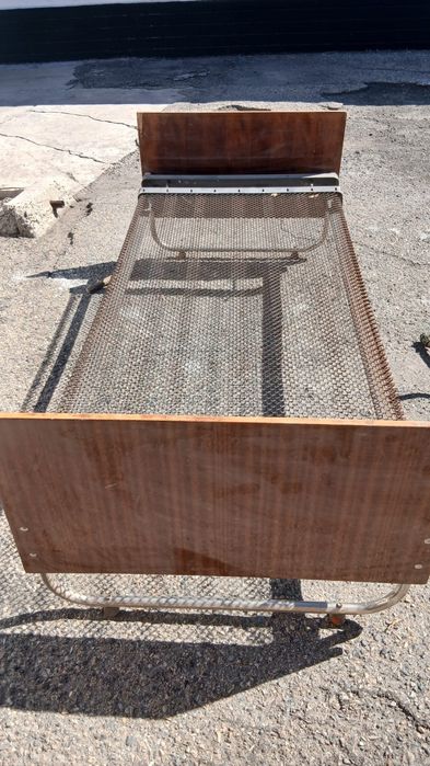 Продам 3шт кровати
