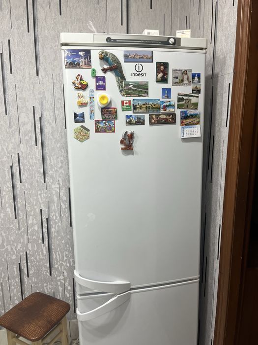 Продам холодильник