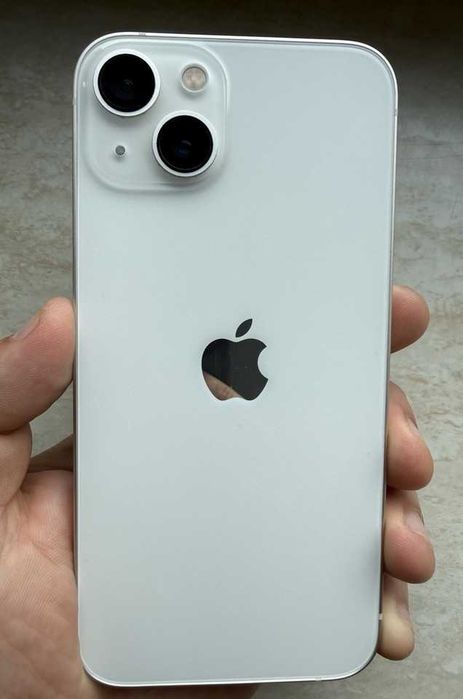 iPhone 13 В хорошем состоянии