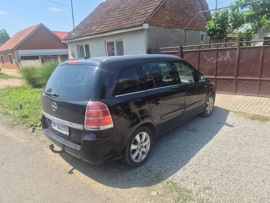 Opel Zafira B 1.9 TDI