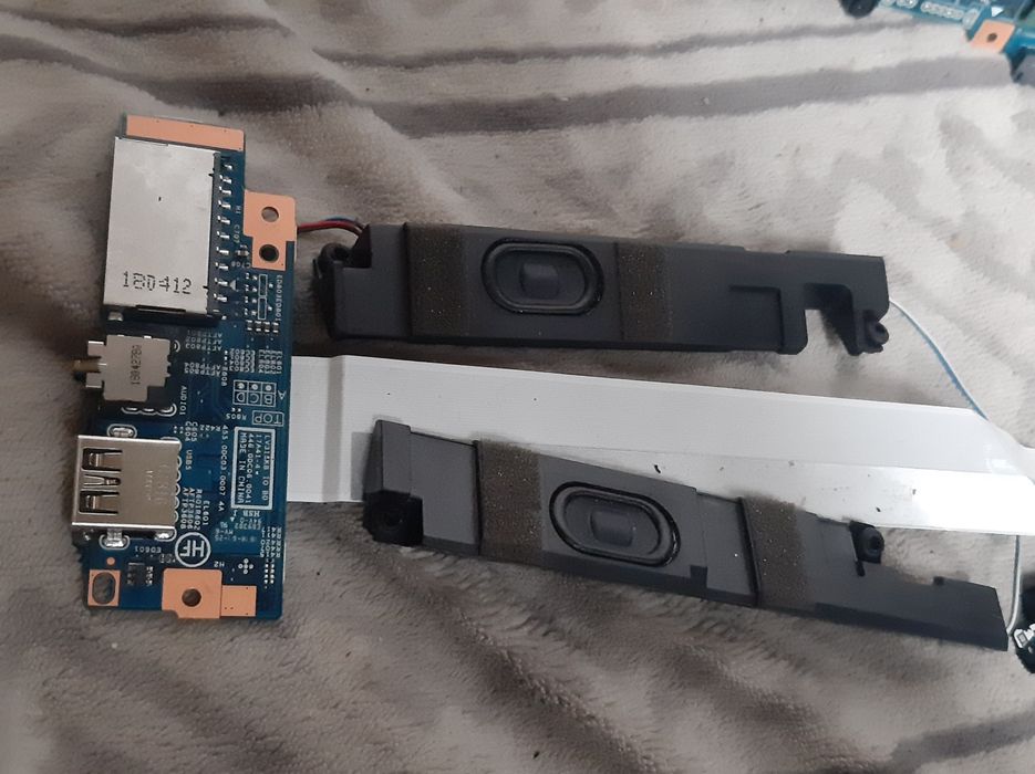 Placă leptop Lenovo hard baterie boxe plăcută