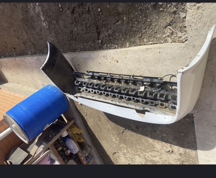 зажний бампер приора 1