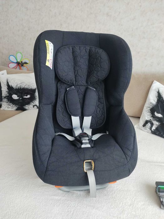 Столче за автомобил Britax Romer Max Way
