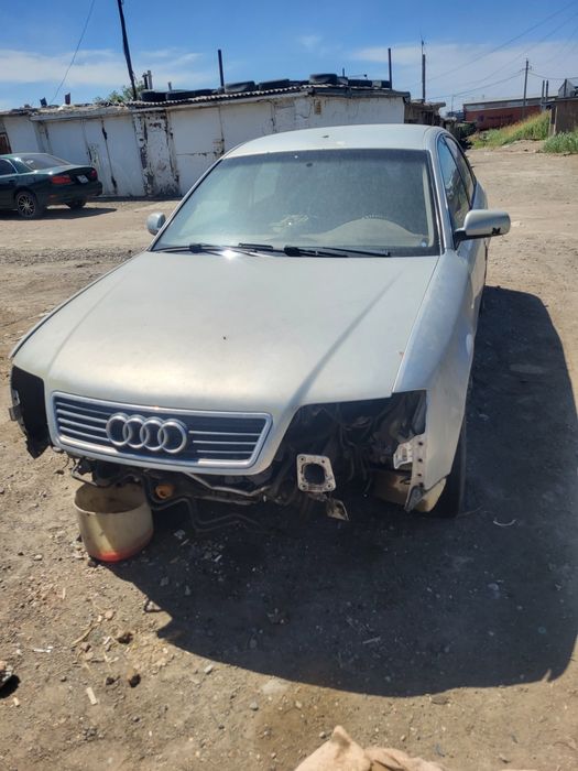 Audi A6 C5. 1998г2.8акпп