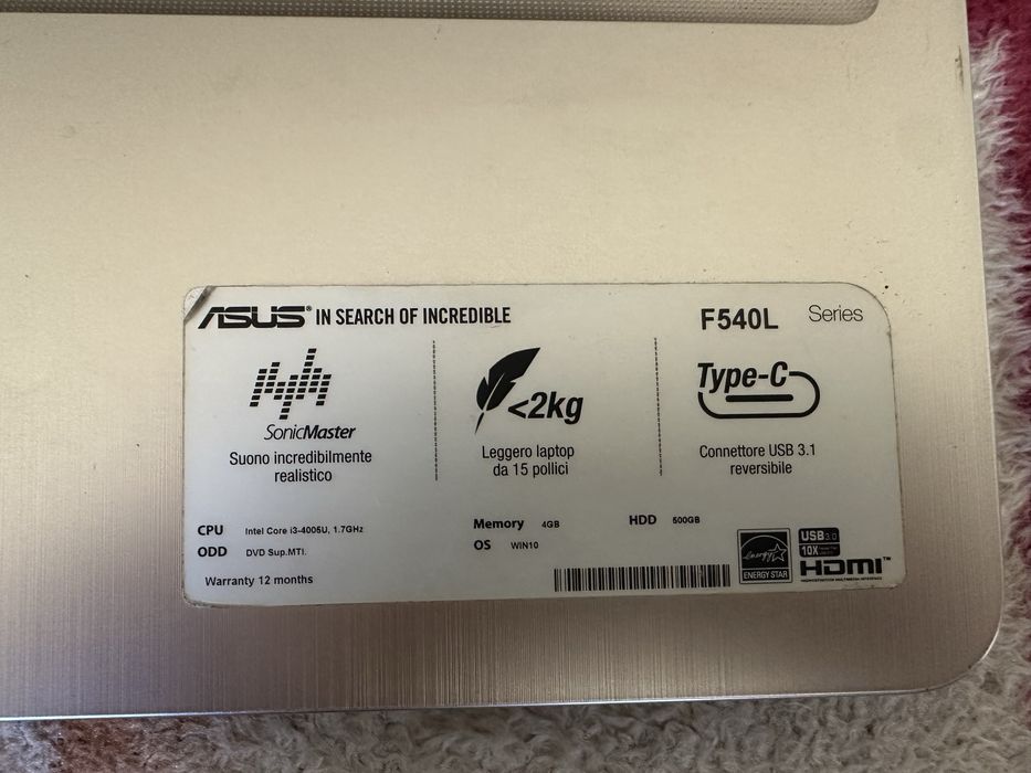 Laptop ASUS F540L