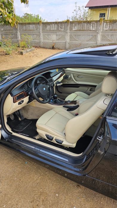 BMW Seria 3 2010 — imagine 3