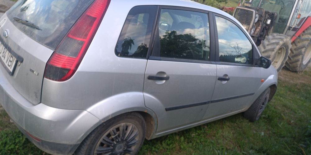 Ford fiesta 2004