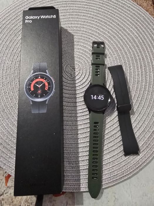 Vand ceas Galaxy Watch5 Pro