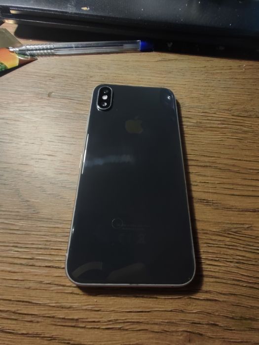 iPhone xs продам или обменяю