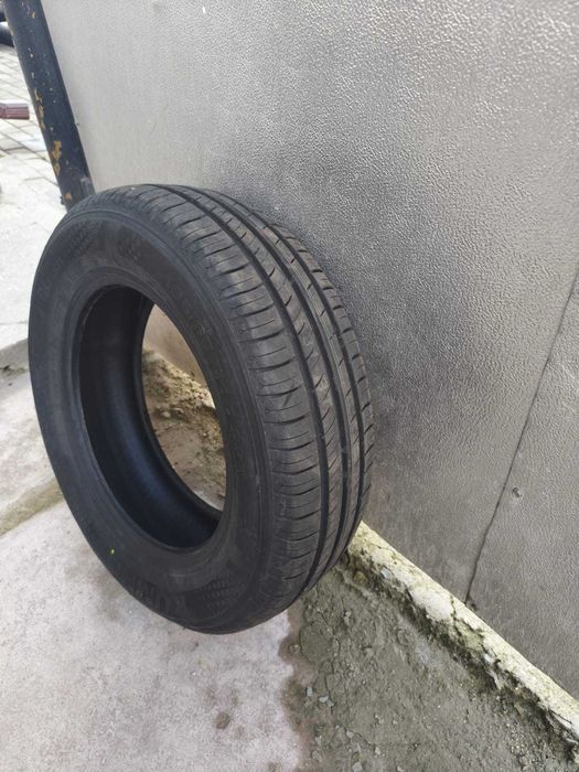 Cauciucuri de vânzare