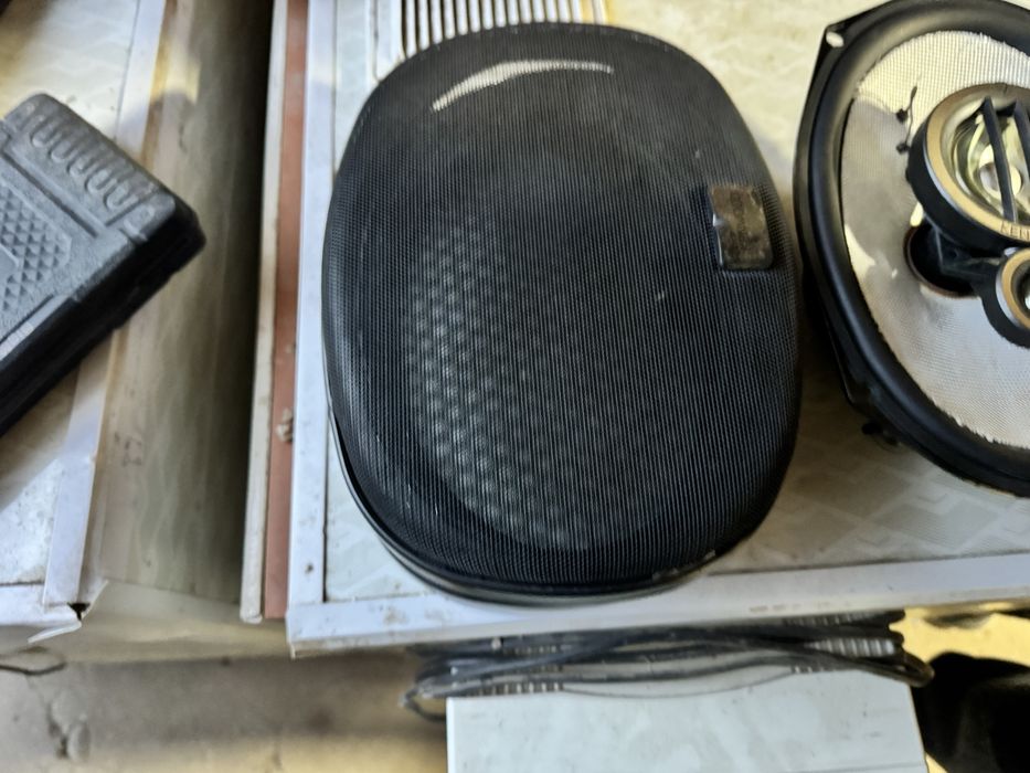 Продам динамики авал kenwood 718