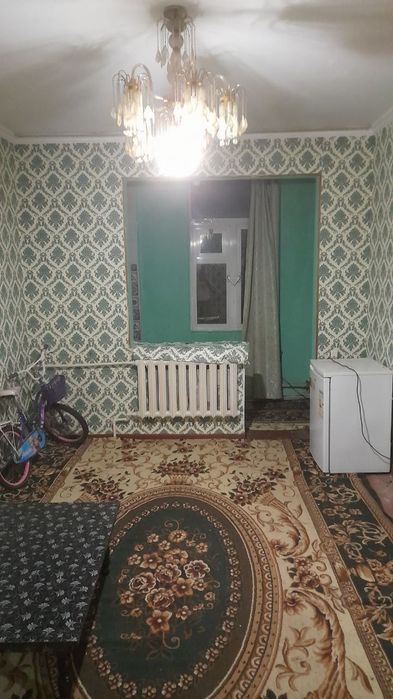 Ижара Фарход бозор Карзинка ёнида  1хона 2 хона килинган 4 этаж