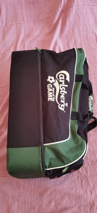 Geanta de umar Carlsberg