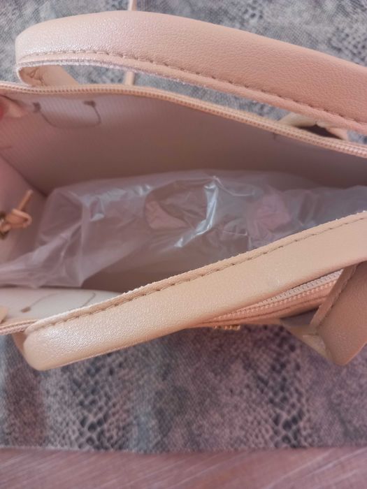 Пола змийски принт с чанта