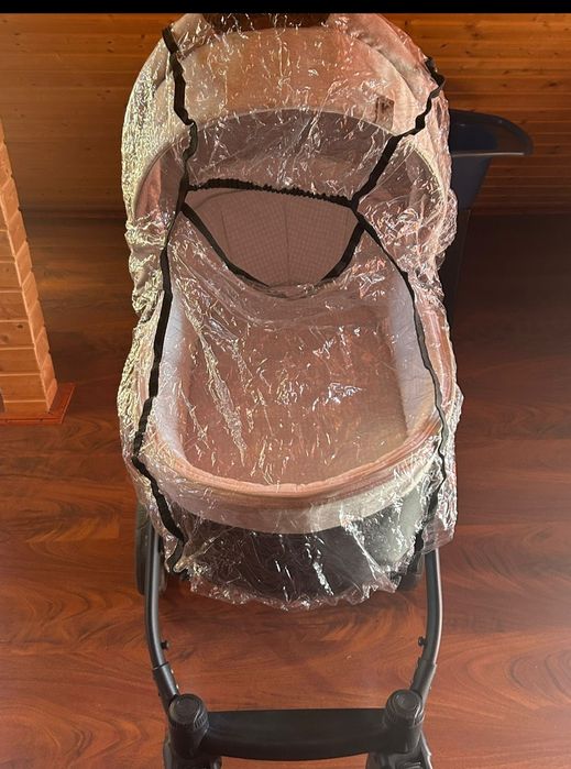 Carucior 3 în 1 Kraussman aproape nou