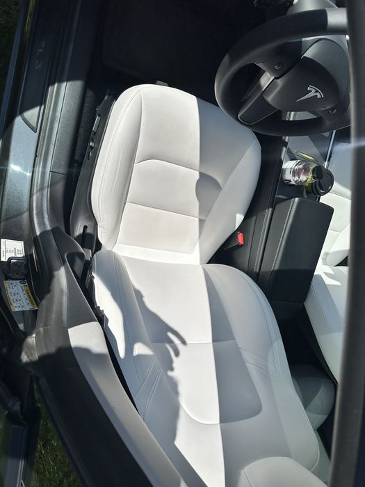 Tesla model 3 long range