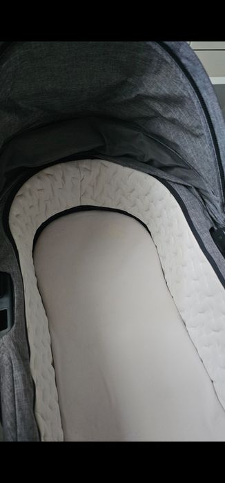 Vand carucior stokke v6 3 in 1 + baza isofix + scaun