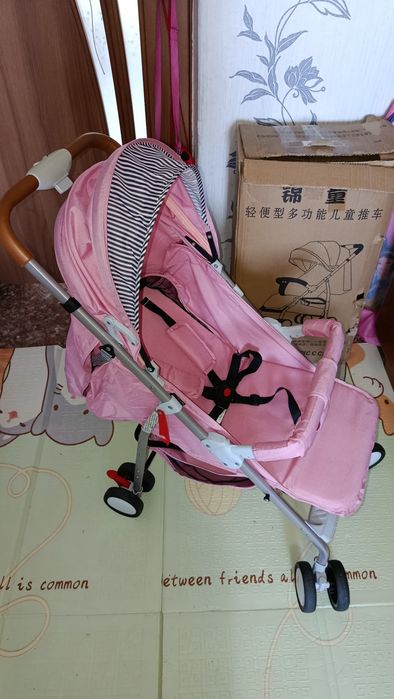 Продаю детскую летнюю коляску