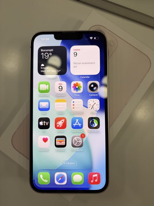 iPhone13, 128GB, Roz (Pink)-  Impecabil la cutie