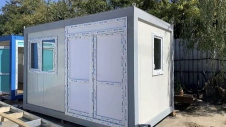 Containere modulare tip vitrina, chioșc, magazin depozitare santier