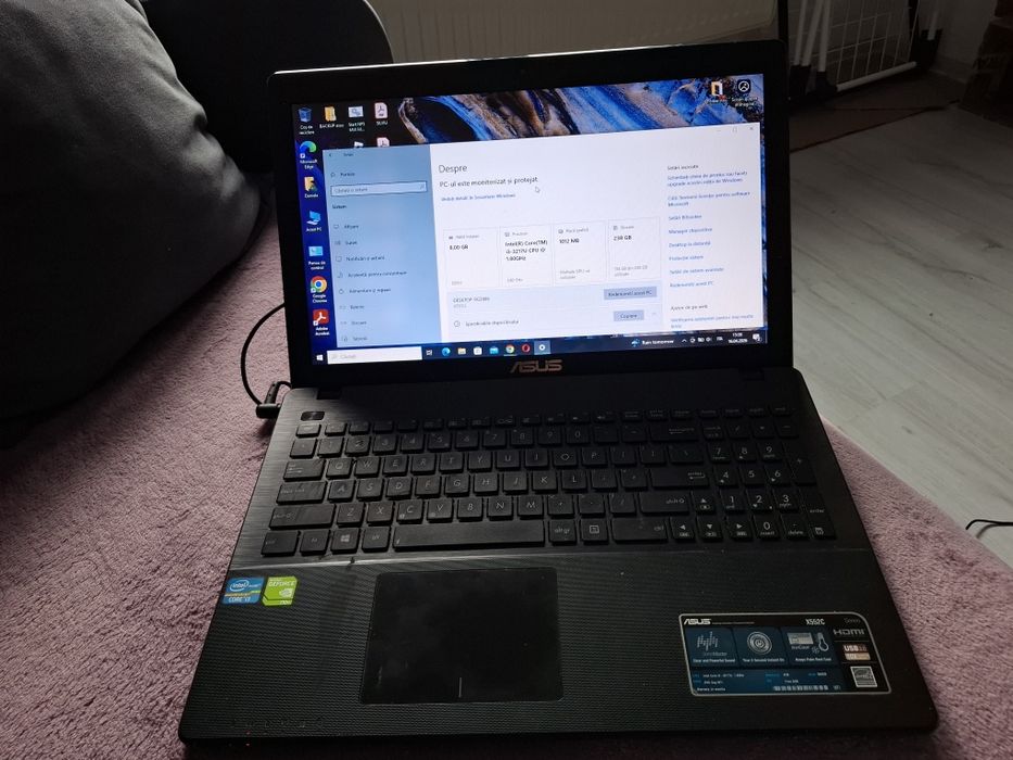 Leptop Asus i3   3217U CPU 1.80GHZ