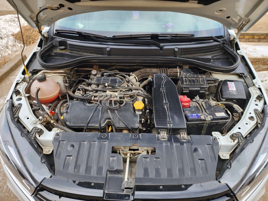 Lada vesta sw cross sotiladi