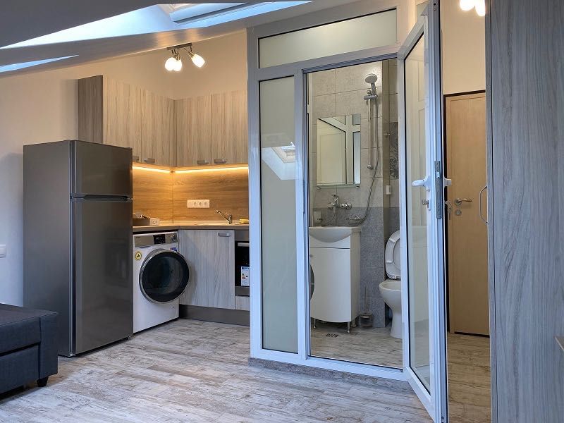 Дава се под наем Едностаен апартамент в София, Гео Милев - 17 кв.м за 357 € - Снимка #10