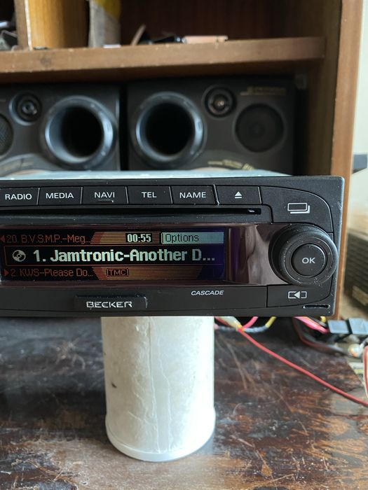 BECKER Cascade BE 7944 - ВИСОК КЛАС -Качествен авто плеър CD Навигация