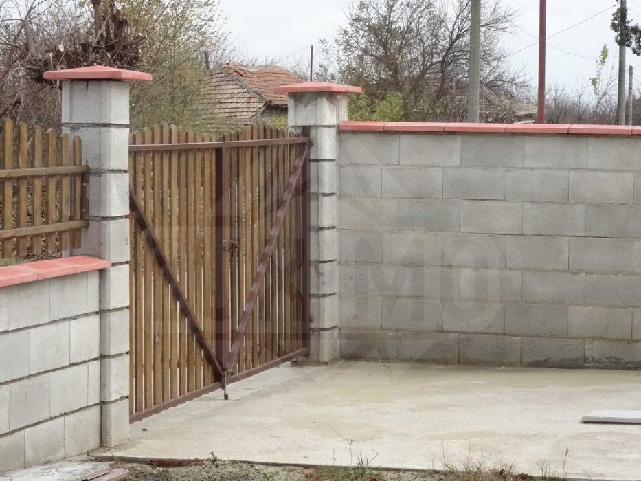 Строителство на къщи,цени от 80-150лв 77 $на кв,изграждане на огради !