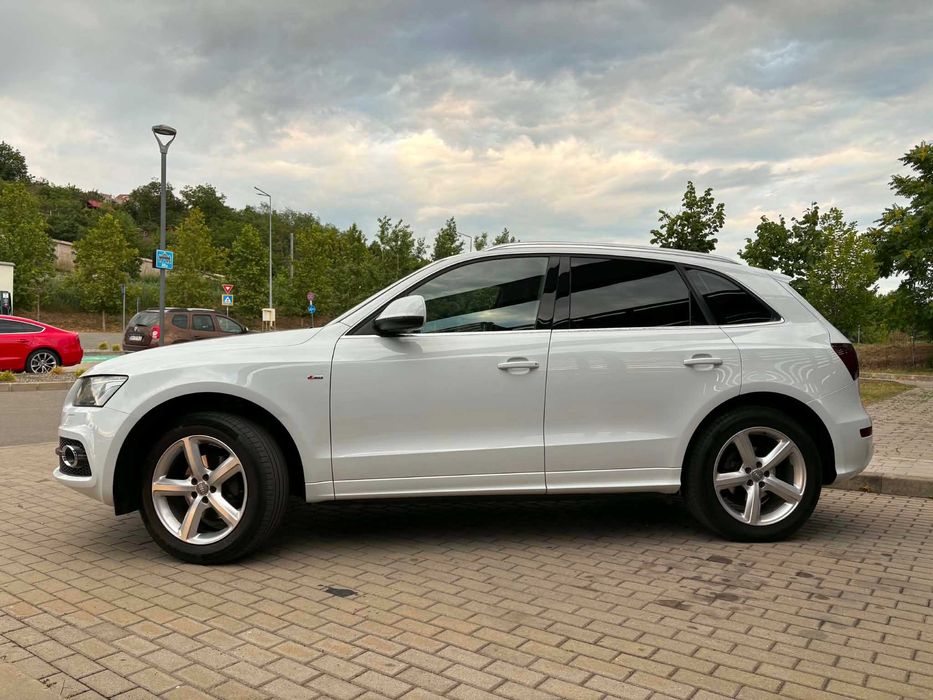 Audi Q5 3XS-line Quattro 2.0TDI 170CP -2012
