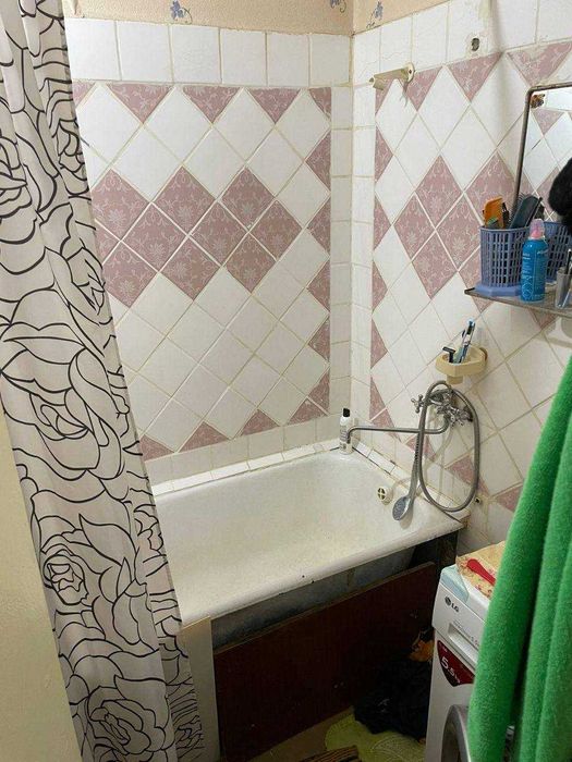 Продаётся квартира 2*3/1/4  Юнусабад 15 квартал Метро Ипотека есть