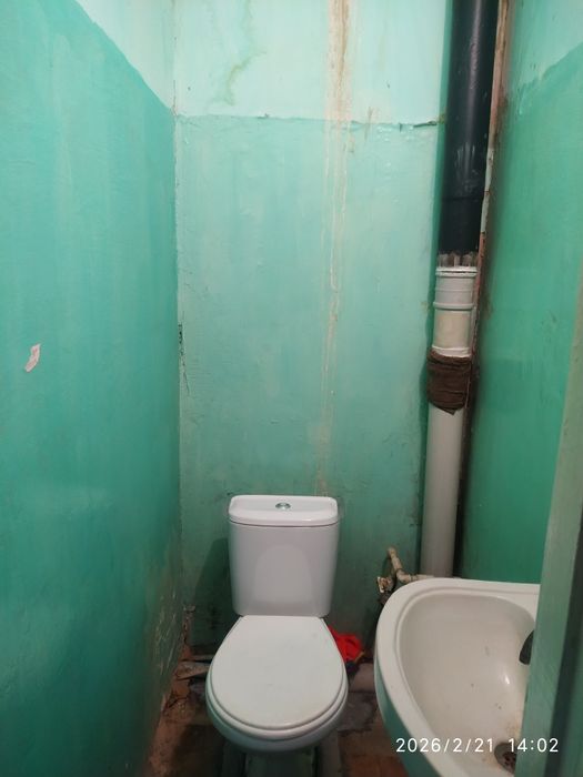 3 хонали ижарага (Ангрен)