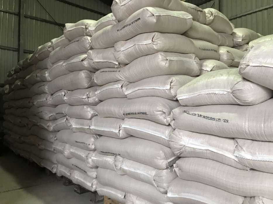 Tarata de grau, srot floarea-soarelui, porumb boabe, baloti fan