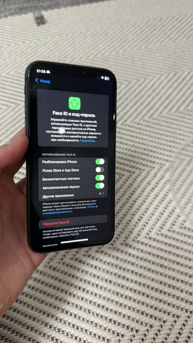 iPhone 11, 128 GB — Отличное рабочее состояние