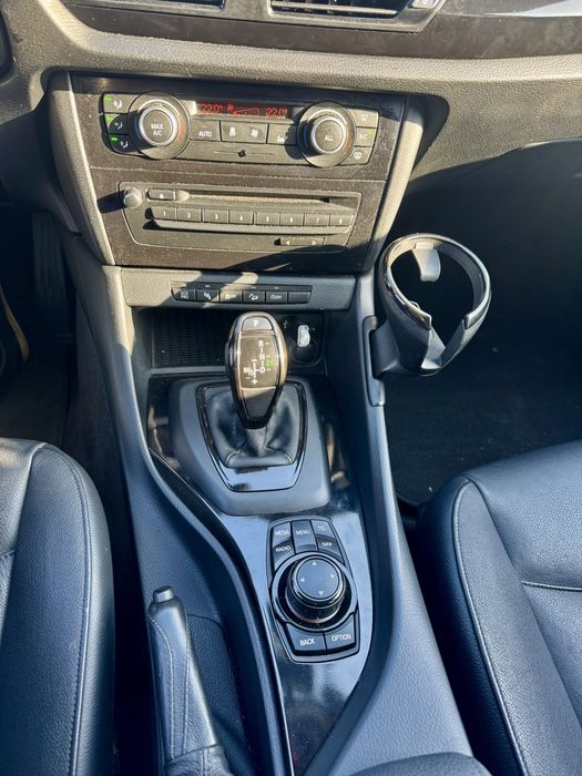 Bmw X1 XDrive  automat