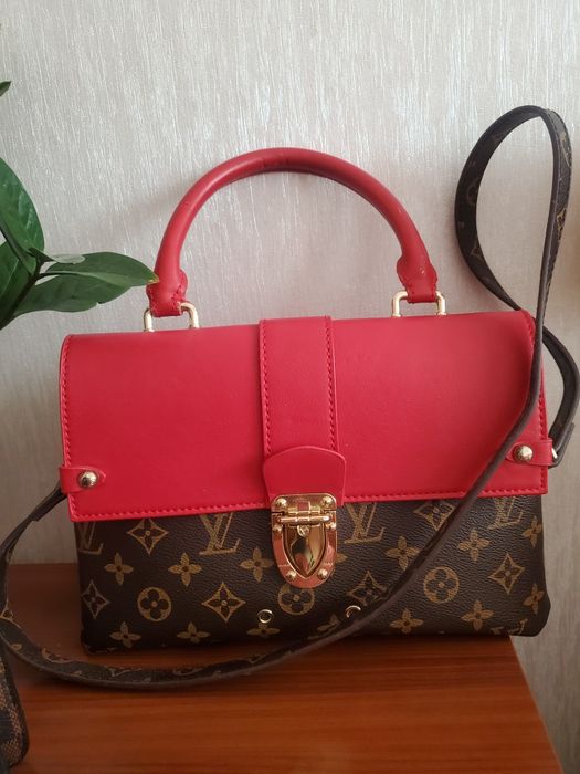 Сумки Louis VUITTON