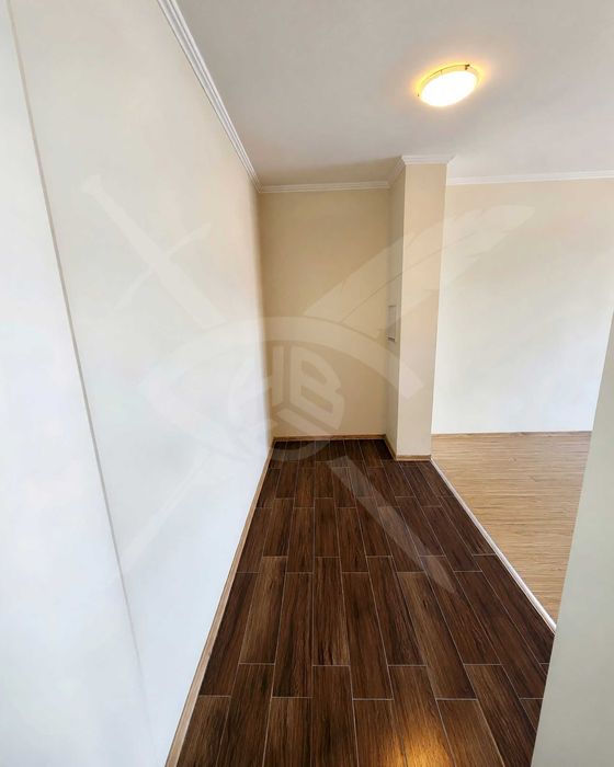 Продава се Двустаен апартамент в к.к. Слънчев бряг - 74 кв.м за 1800 €/кв.м - Снимка #4