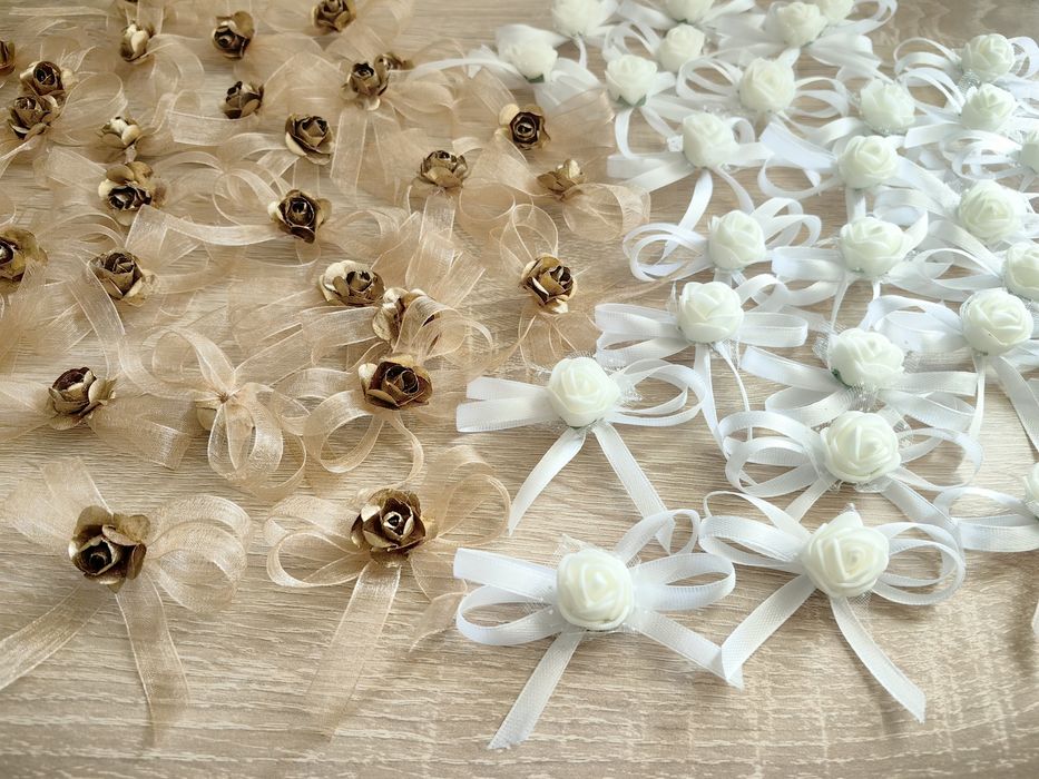 Сватбени бутониери и гривни