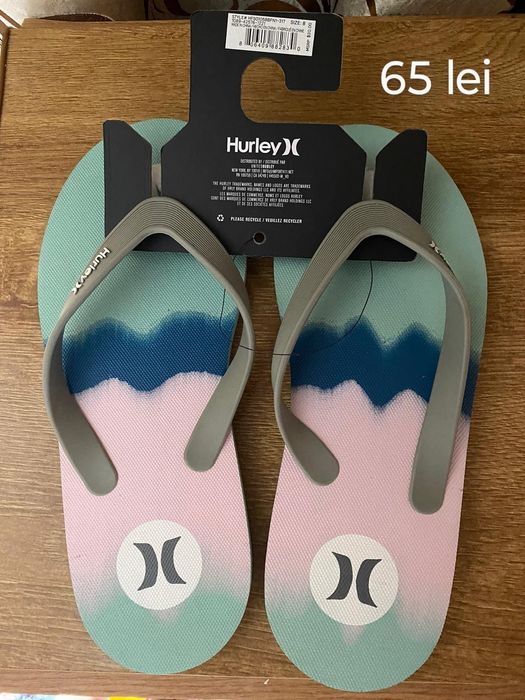 Adidași și papuci barbatesti