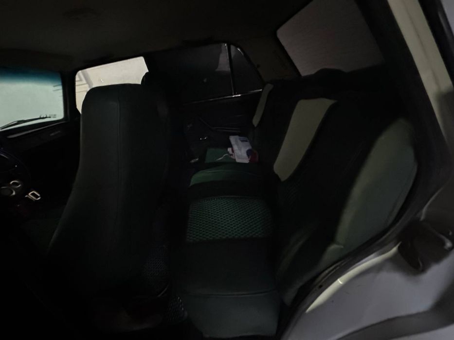 Lada vaz 2107 sotiladi