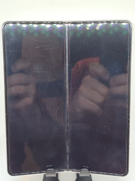 Samsung Galaxy Z Fold 3