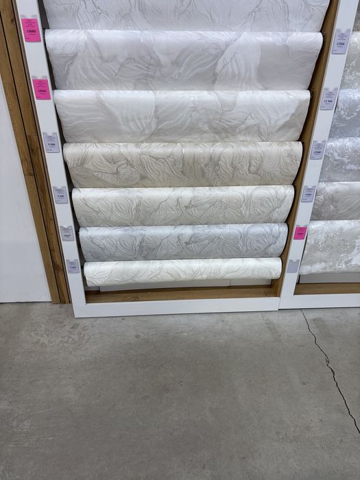 Обои флизелиновые