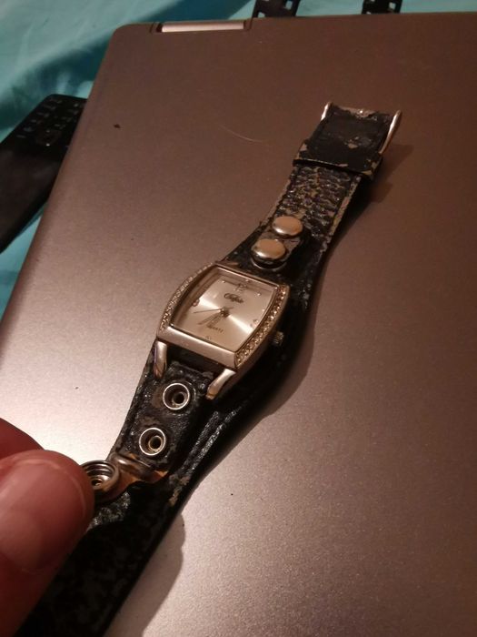 Дамски часовник buffalo