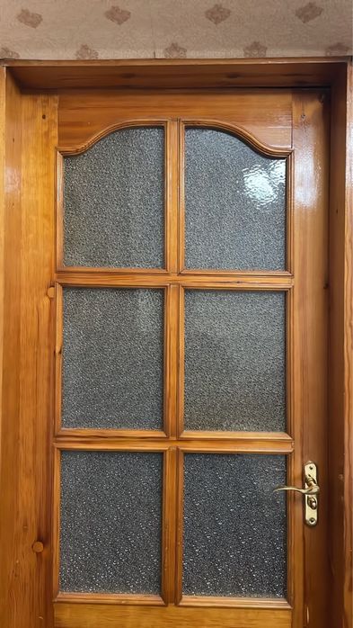 Продам хорошие межкомнатные двери